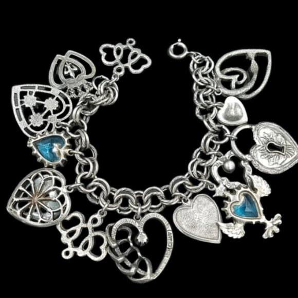 Vintage ART, Arthur Pepper Heart, Snake, Bakelite Charm Bracelet - Picture 7 of 8